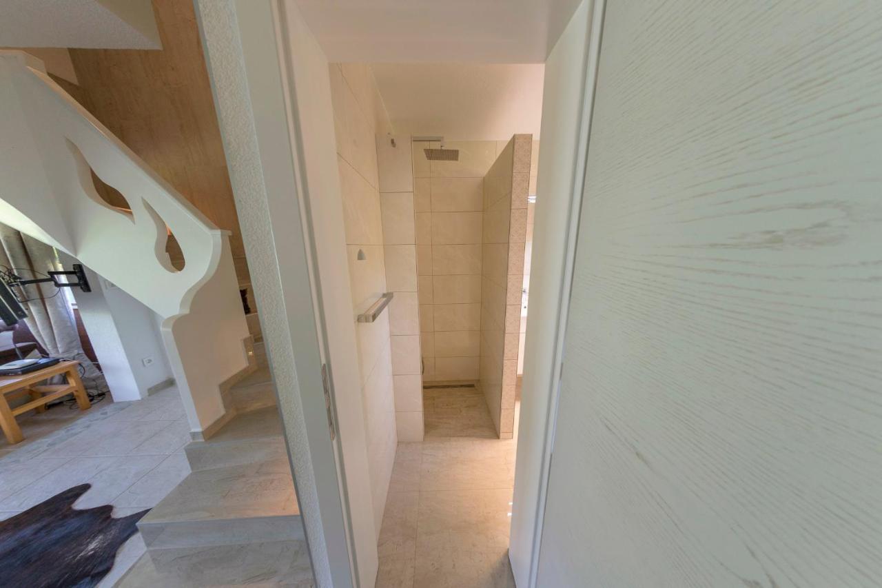 Casa Dellˇ Amore Villa Bihac Bagian luar foto