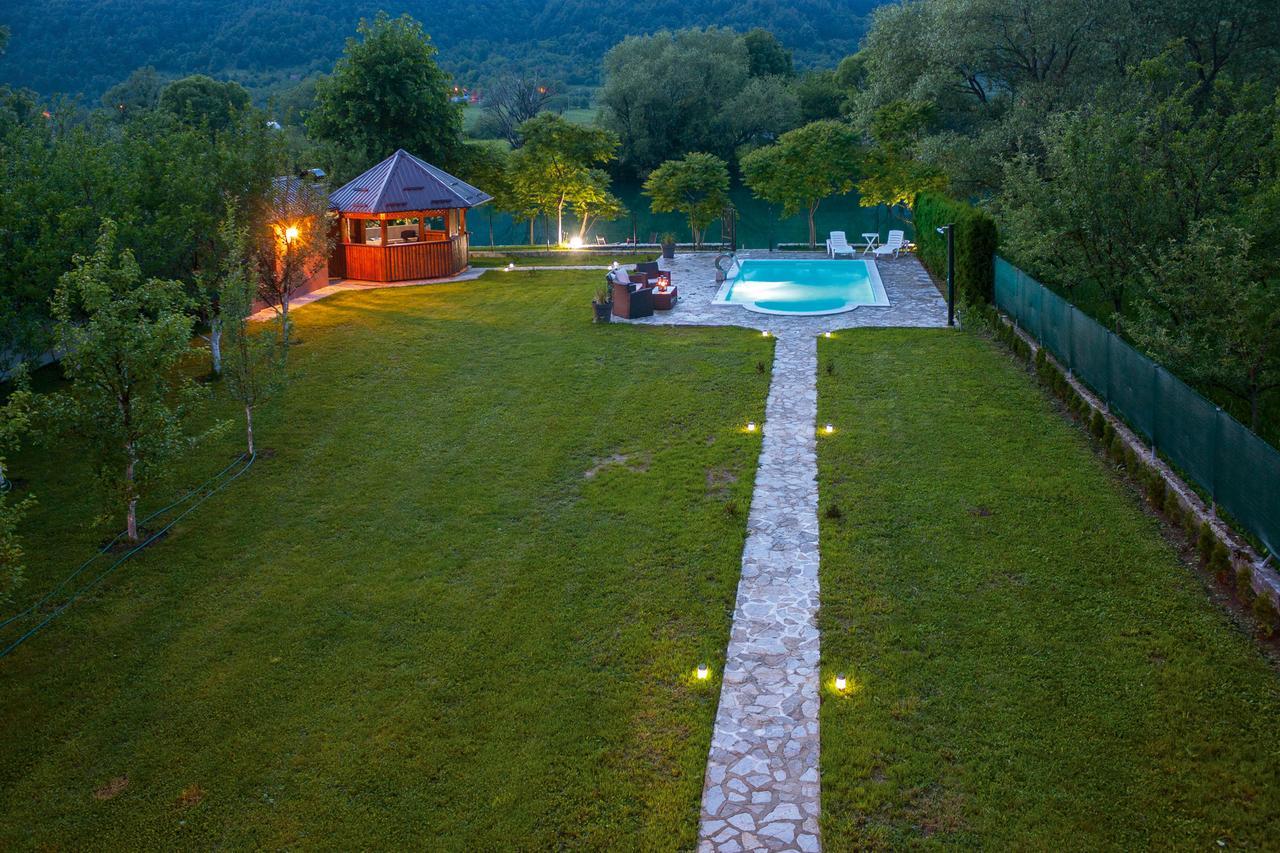 Casa Dellˇ Amore Villa Bihac Bagian luar foto